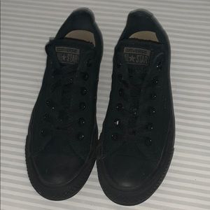 All Black low top Converse